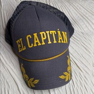 El Capitán Embroidered Trucker Hat - Charcoal & Gold Vintage American Eagle